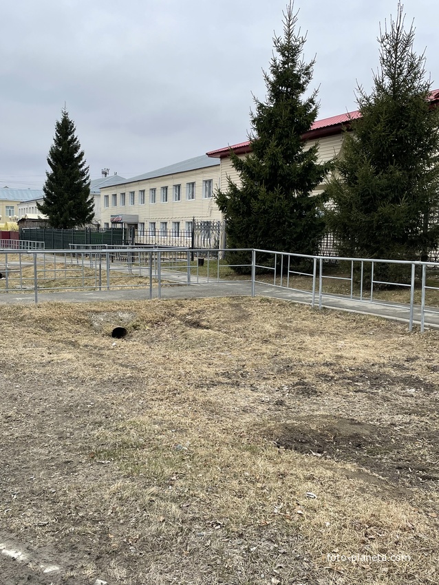Средняя школа отделение специальная школа