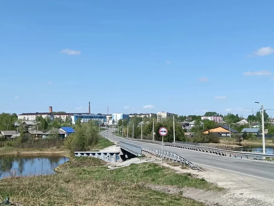 Автомобильный мост через реку Каратунка