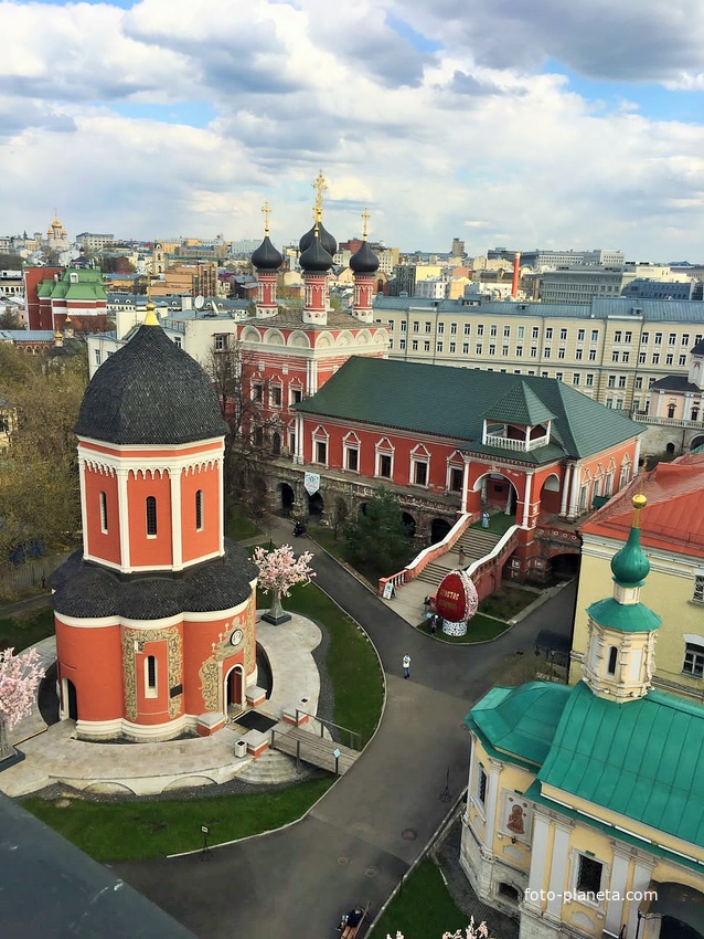 Ул. Петровка - В Высоко-Петровском мужском монастыре