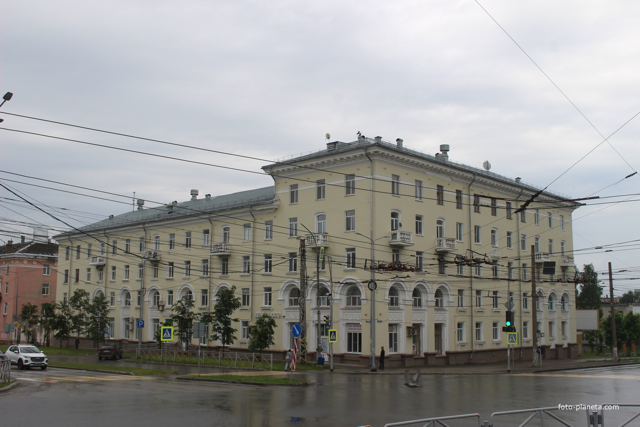 Пр. Ленина.