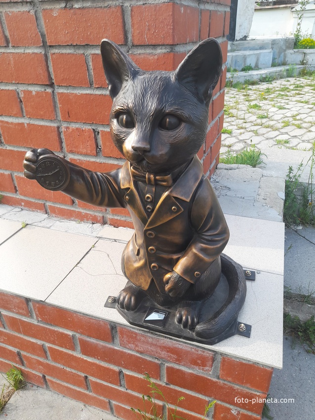 Скульптура "Камышовый кот"