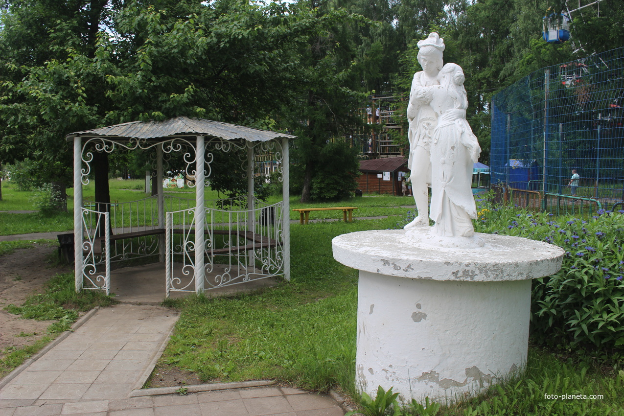 Городской парк культуры и отдыха.
