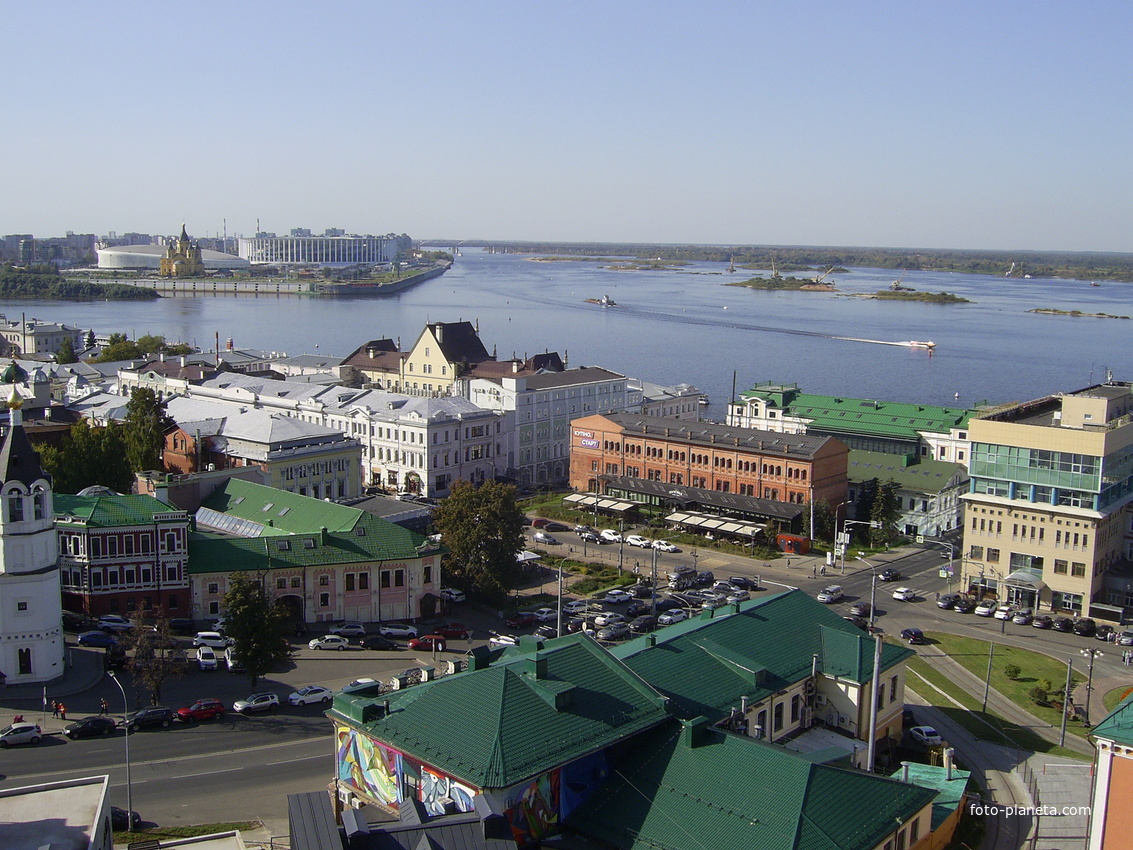 Н. Новгород - Вид от Нижегородского Кремля в сторону <<Стрелки>> (места слияния р. Оки с р. Волгой)