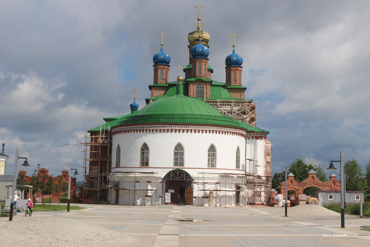 Спасо-Преображенский собор.