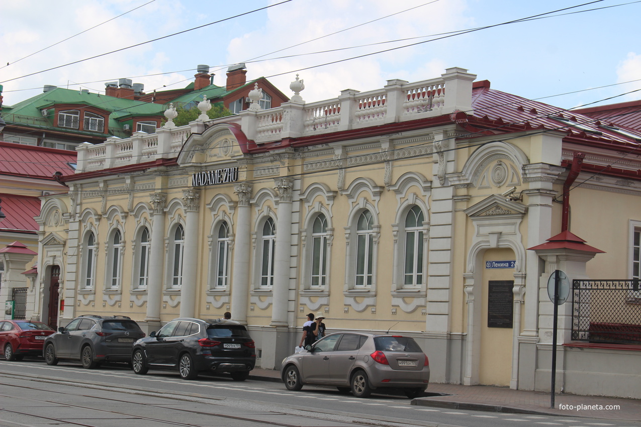 Ресторан Madame Zhu в бывшем жилом доме купца Н.И. Михайлова.