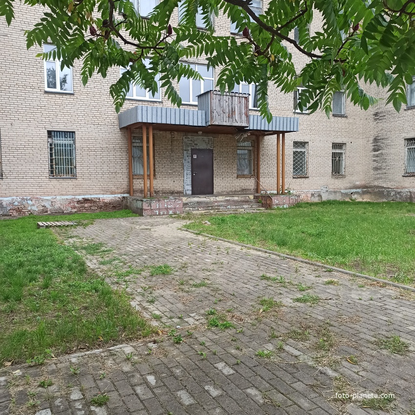 Старый кожно-венерологический диспансер, ул. Интернациональная, 28