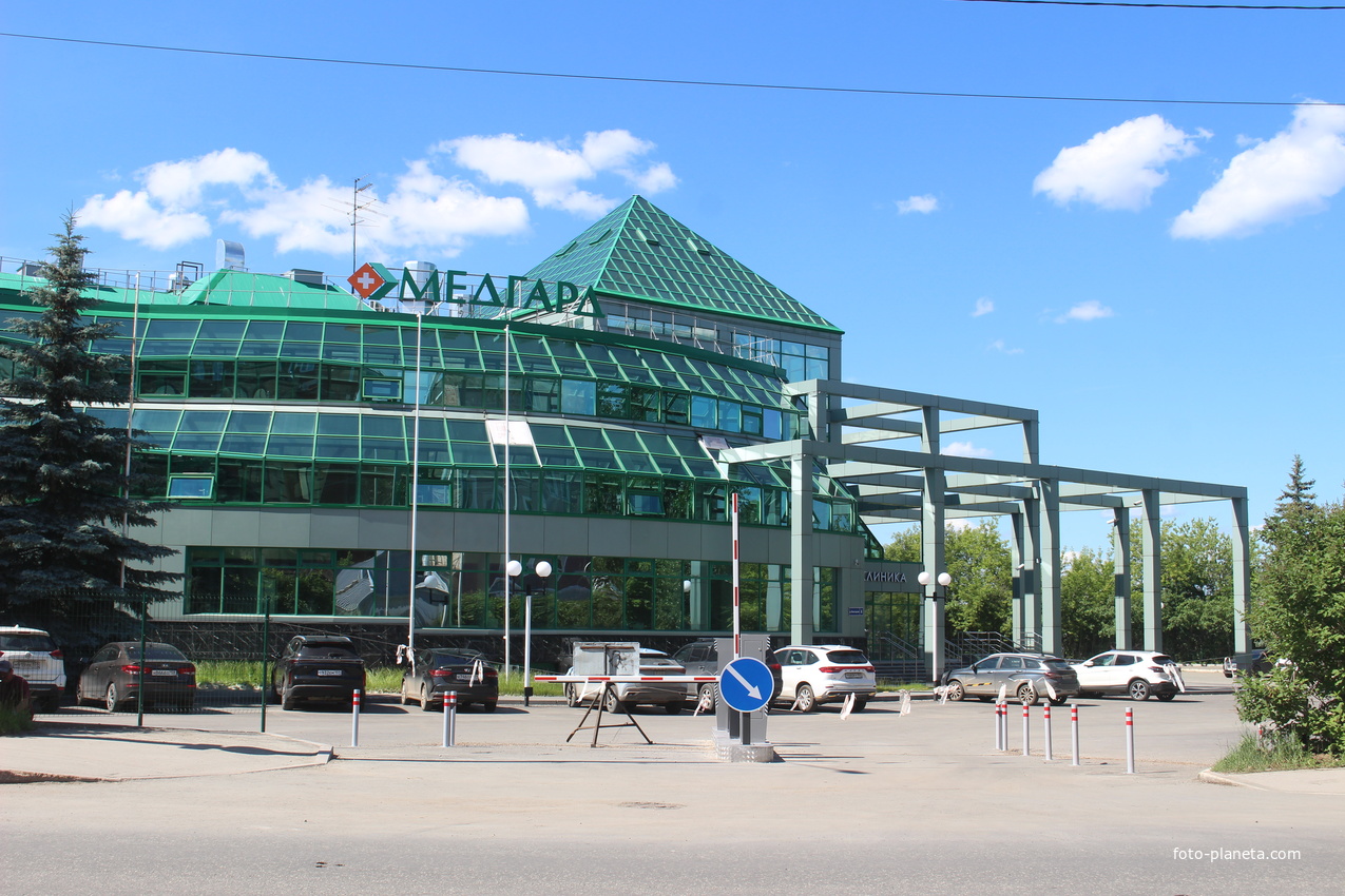 Ул. Монастырская.