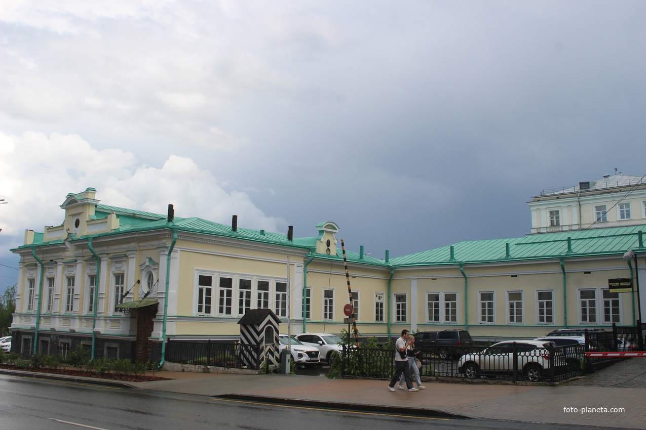Ул. Монастырская.