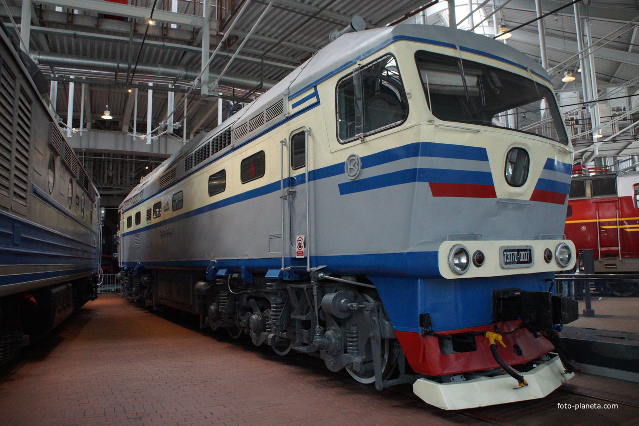 Опытный пассажирский тепловоз ТЭП75-0007