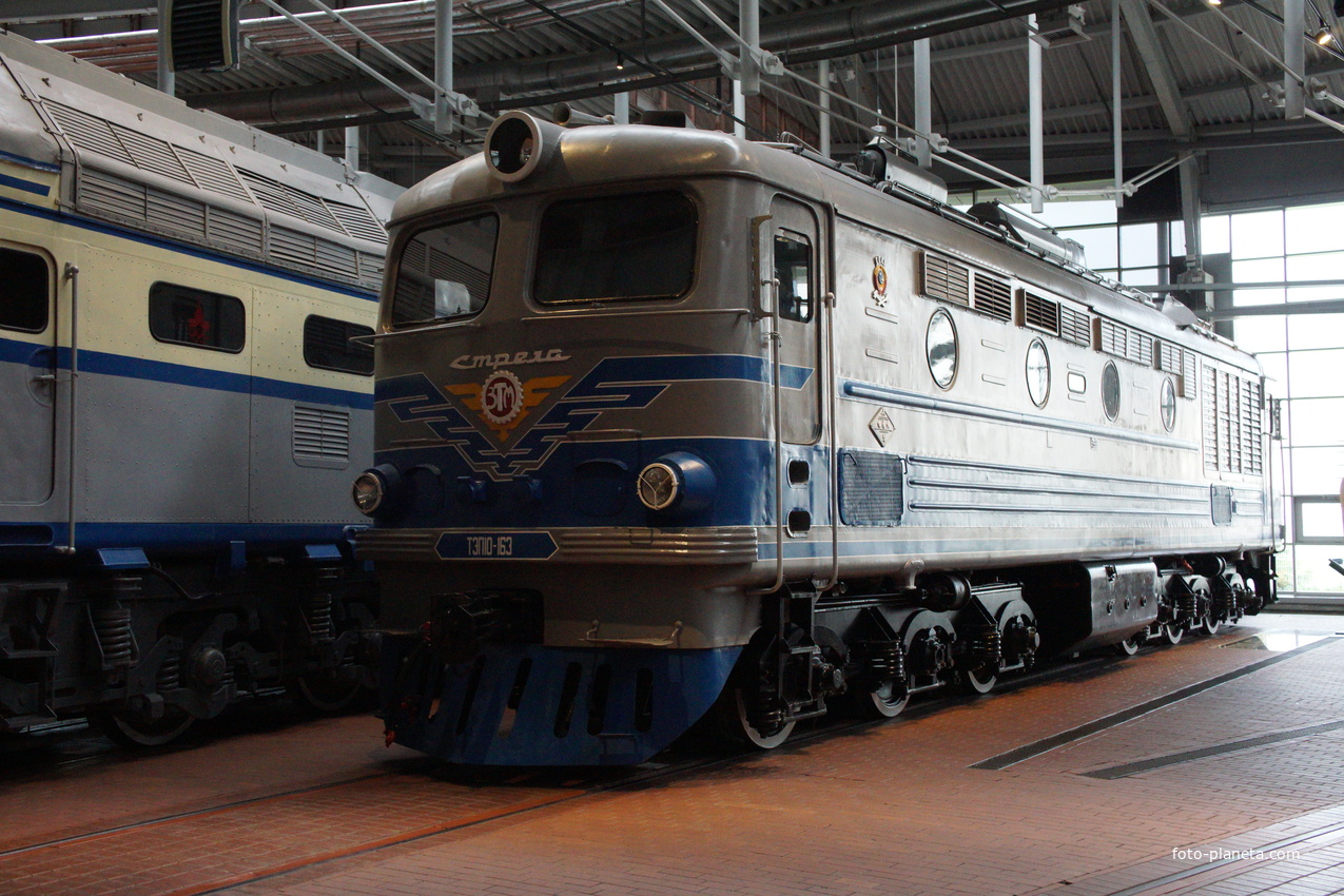 Пассажирский тепловоз ТЭП10-163 «Стрела»