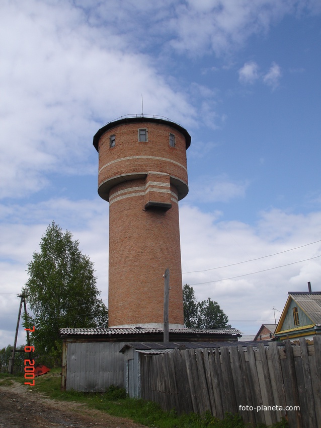 водонапорная башня. п. Сетово.