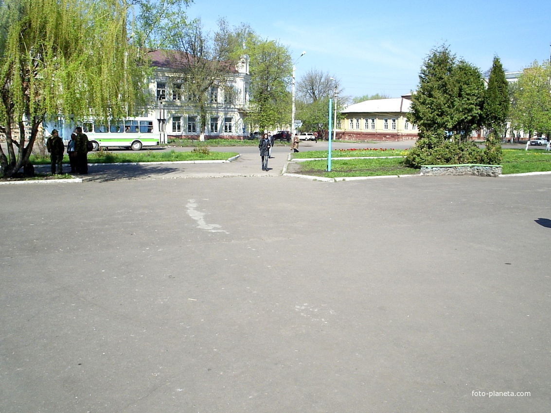 Театральная площадь в г. Борисоглебске