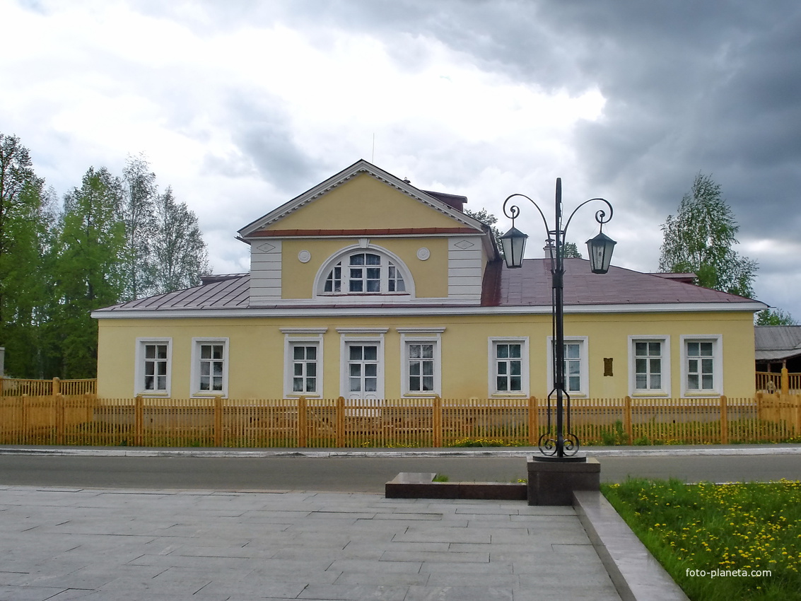 Дом - усадьба П.И.Чайковского