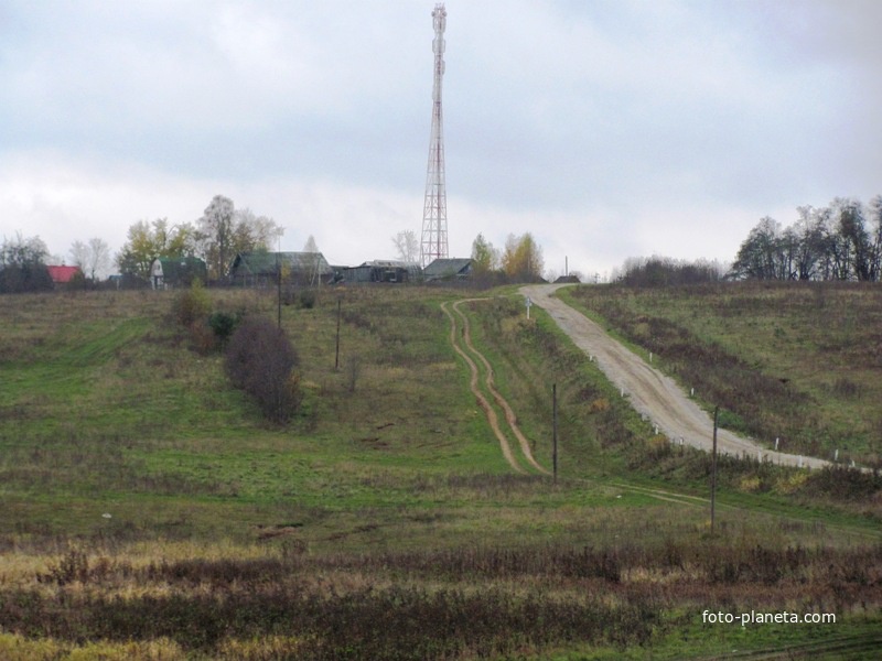 д.Ерденево, осень 2010 года, вид со стороны Устья ЂЂЂ места впадения р.Лунки в р.Соть.