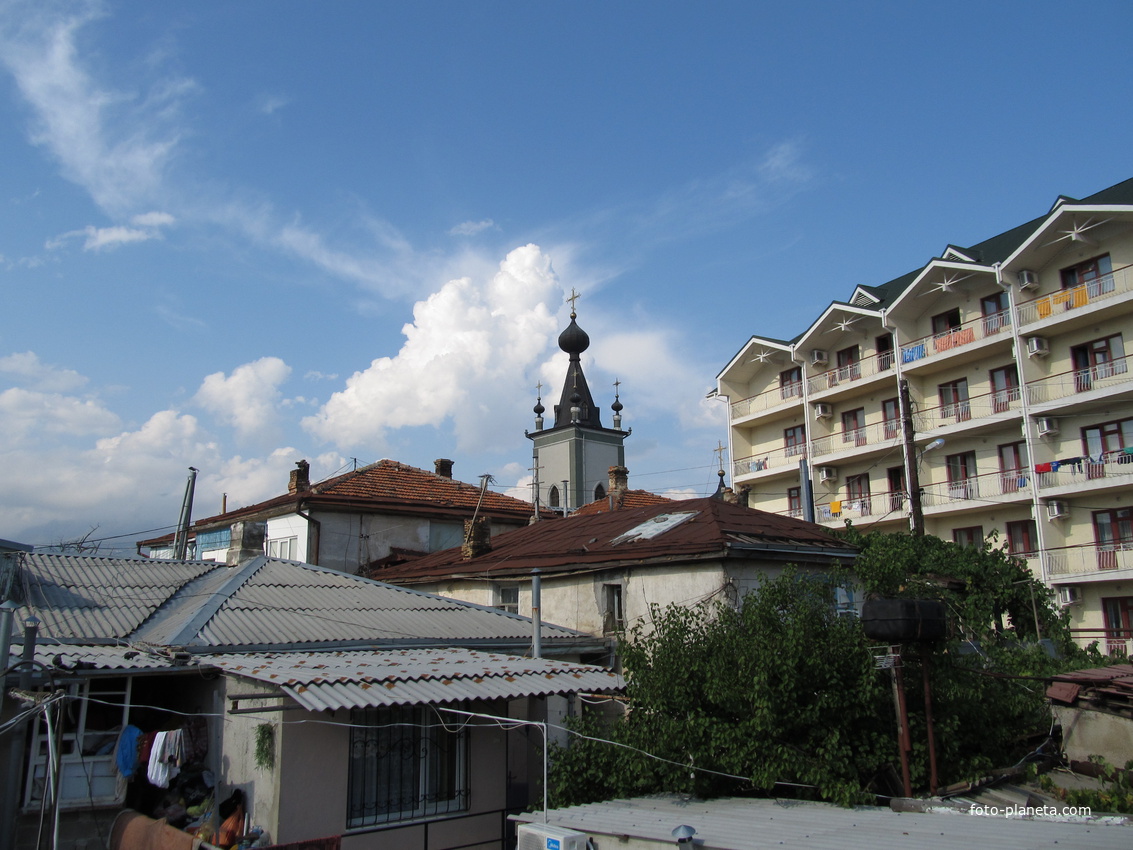 Церковь Всех Крымских святых и Феодора Стратилата. Вид со стороны Верхней улицы
