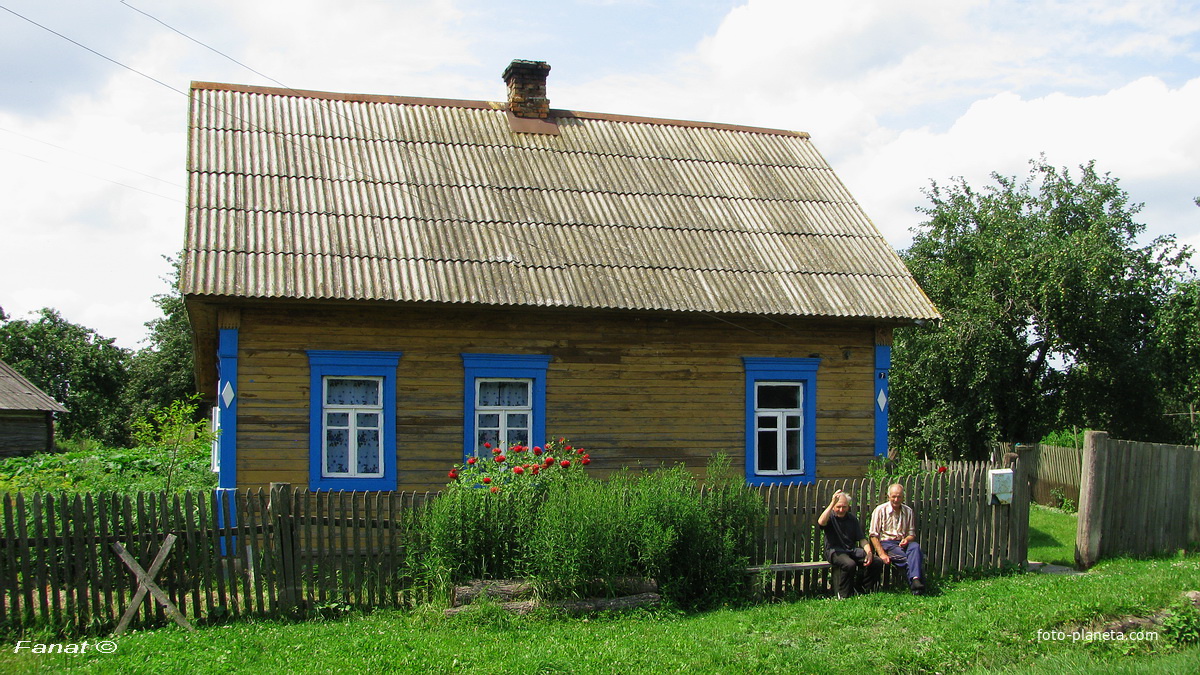 Дом по ул. Комсомольская