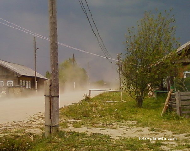 село Верходворье во время урагана.
