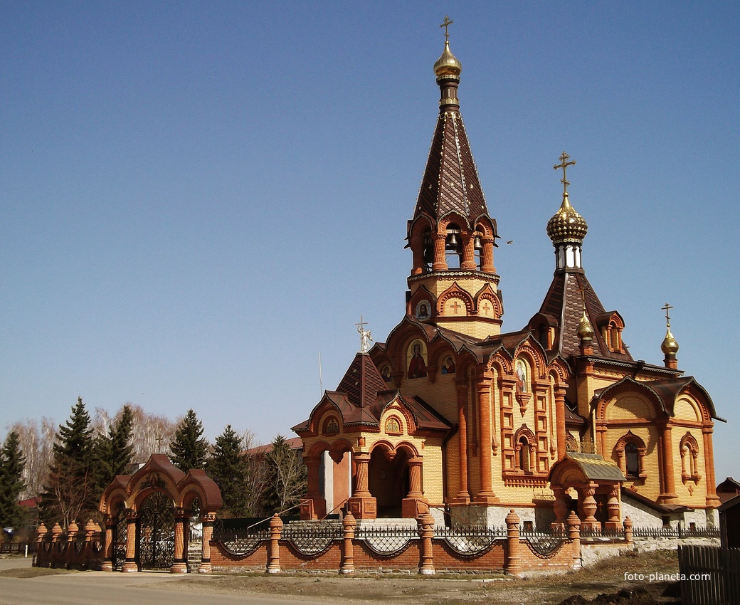 Церковь св. Екатерины в Сростках
