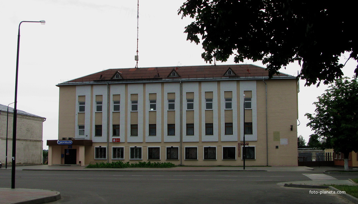 Здание Белпочты, июль 2010г.