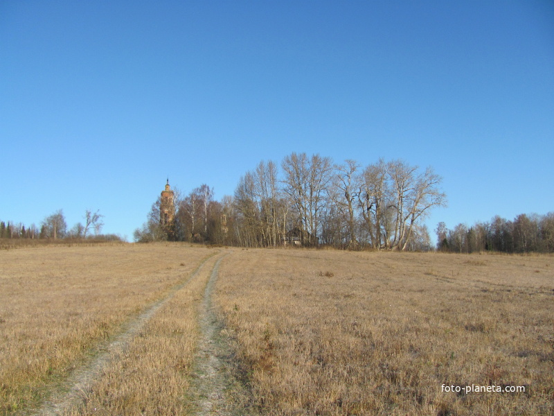 д.Чурилово, осень 2011 г., вид на деревню от р.Соть.