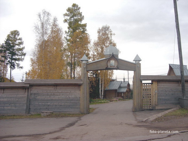 Церковь в Магистральном.