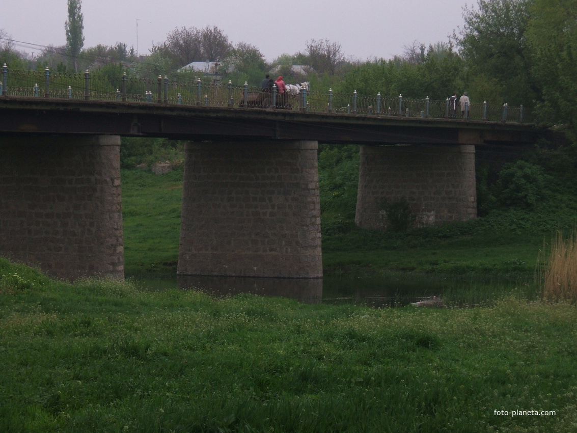 Мост через речку Черный Ташлык