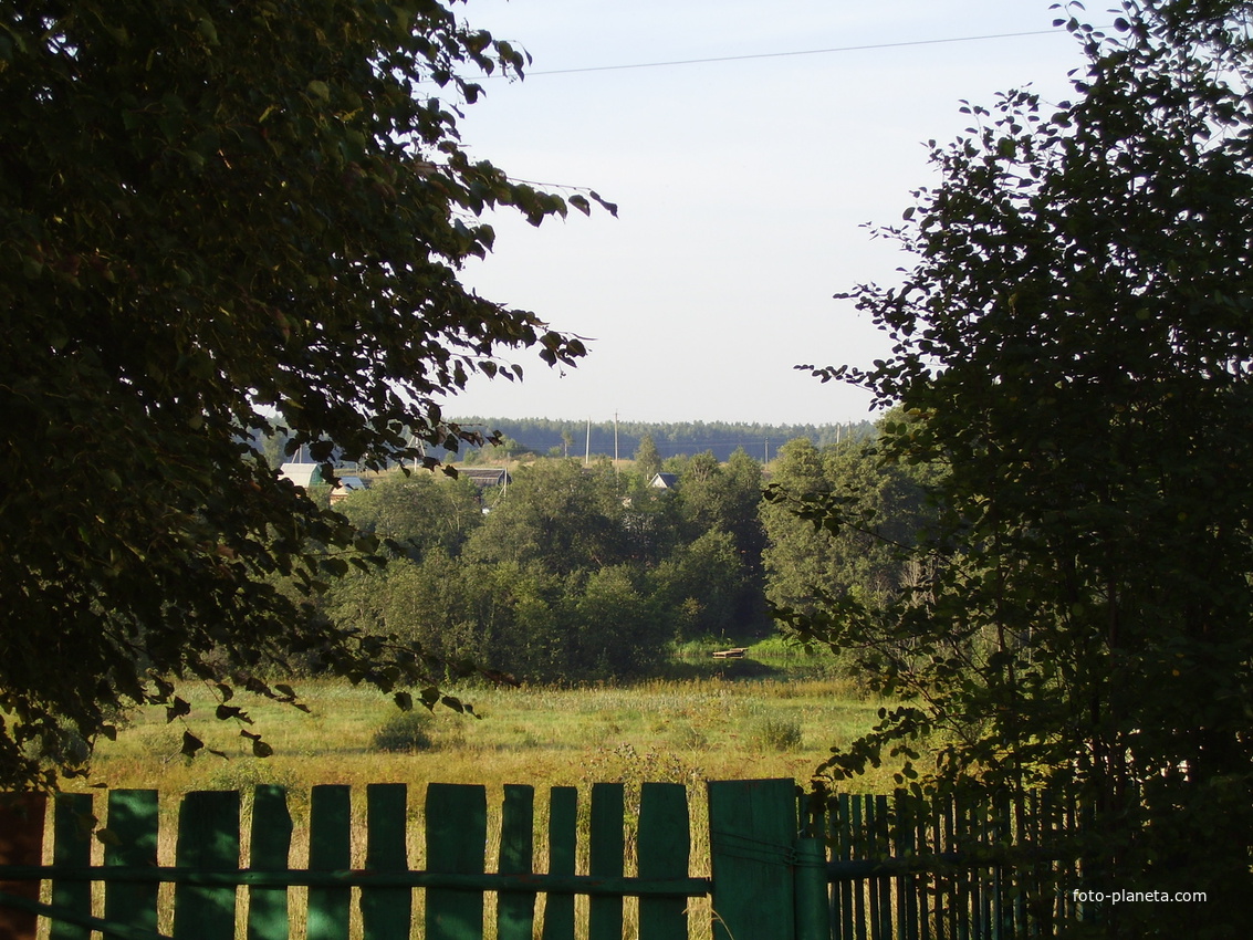 Вид на реку и деревню Антоново