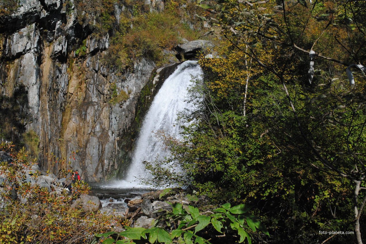 Водопад Корбу.