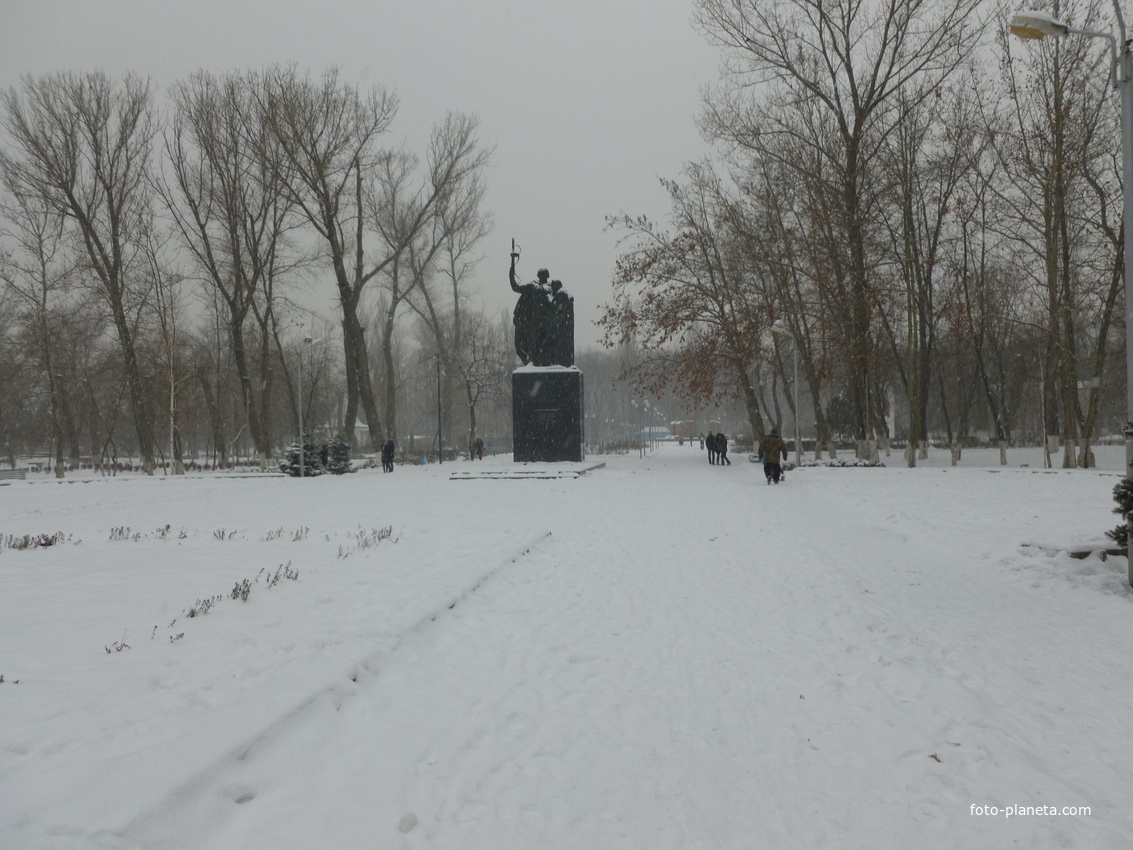 Памятник Воину освободителю