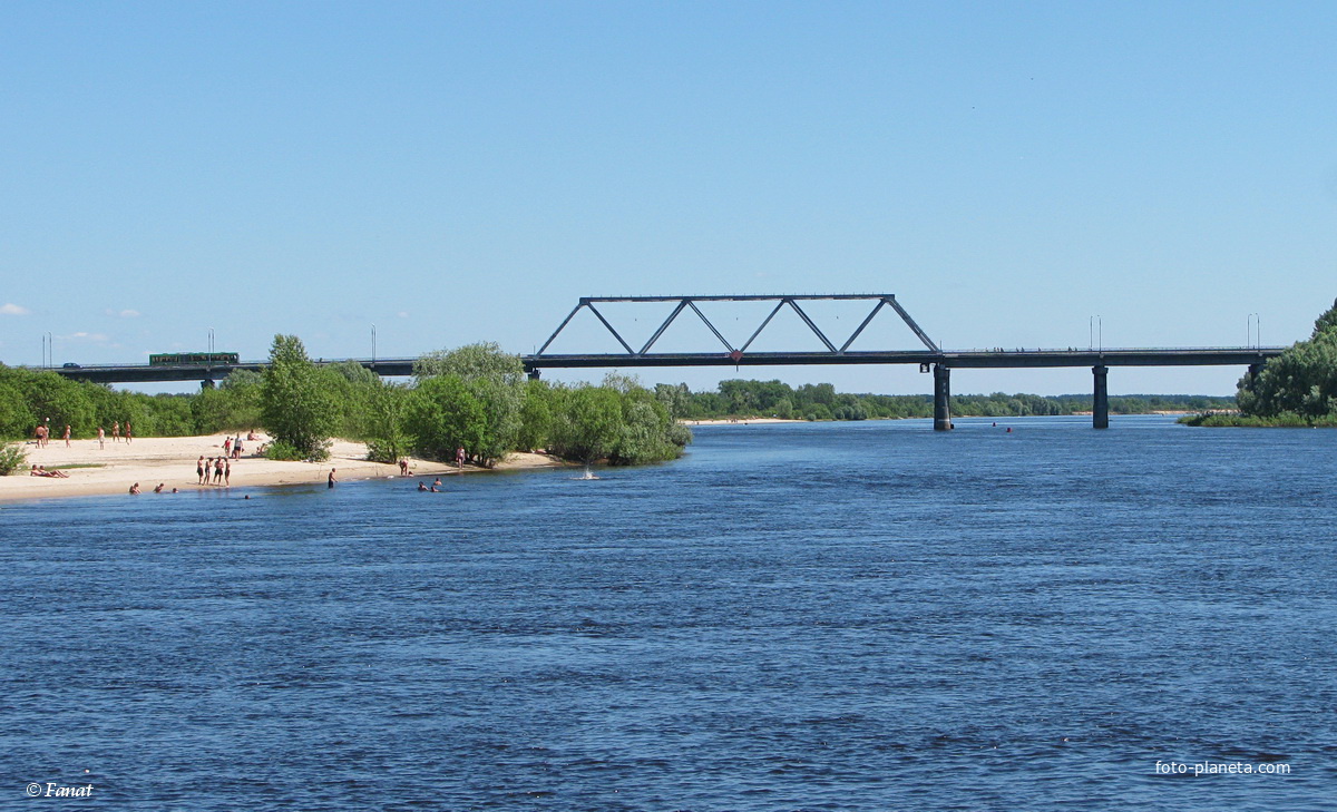 Мост через р. Припять (автодорога со стороны Калинковичей)