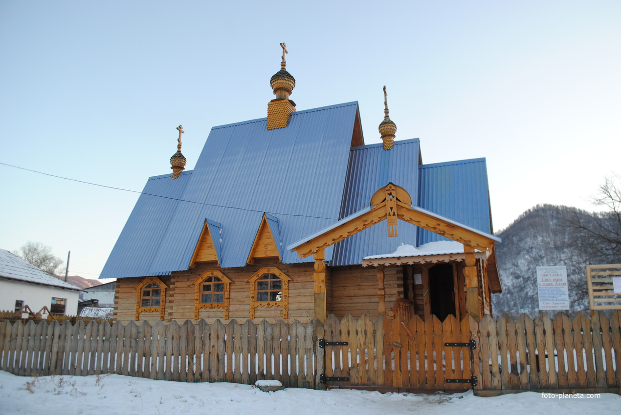 Востановленная церковь в Мыюте.