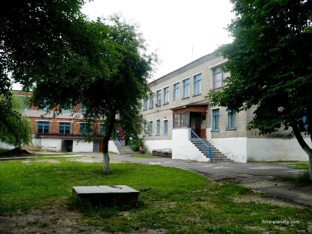 Детский сад-начальная школа на ул.Садовой