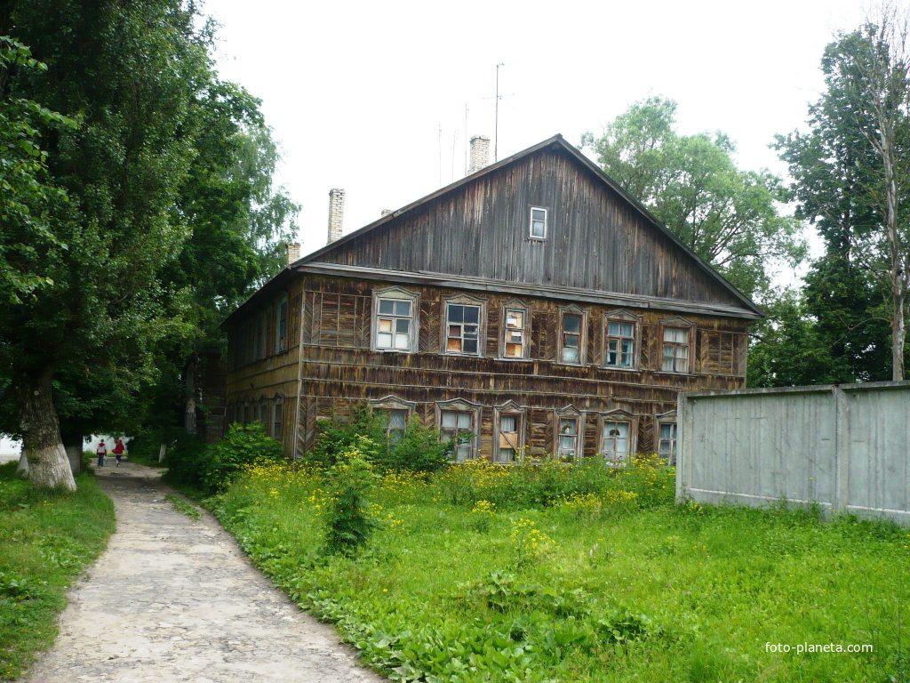 Старый дом на ул.Садовой