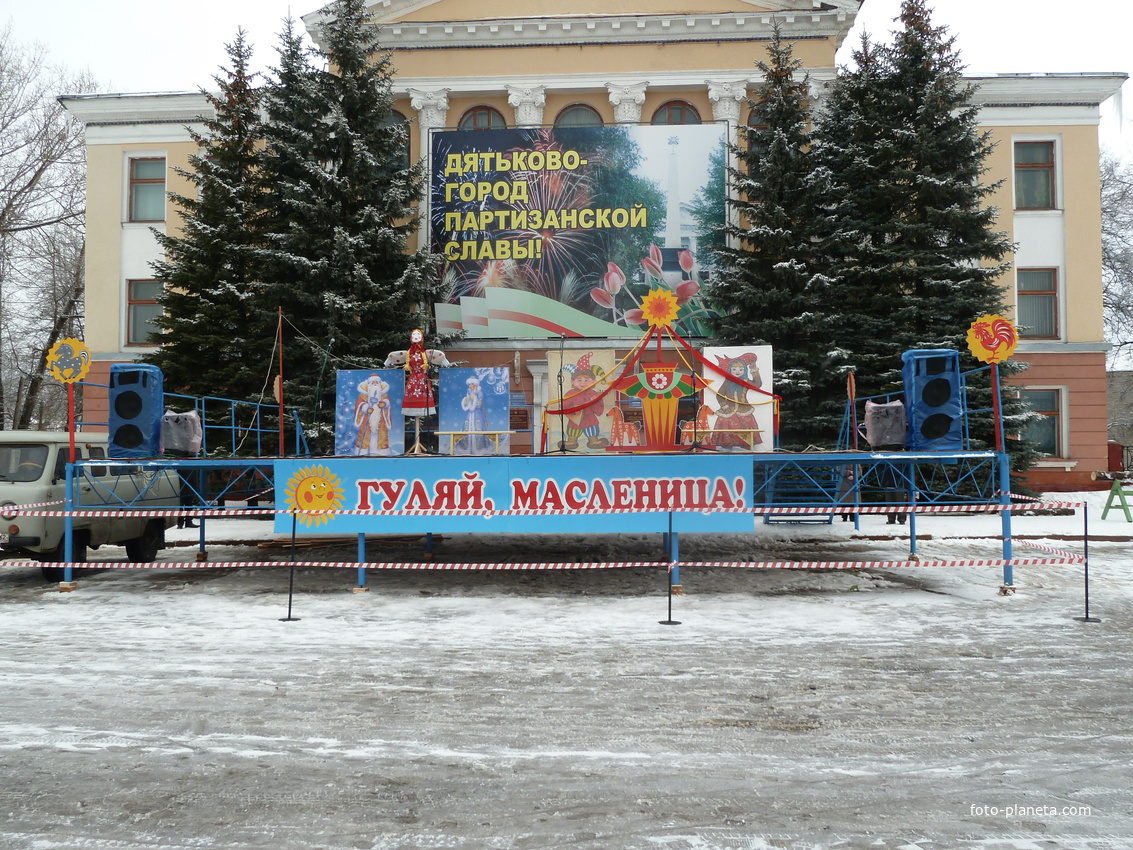 В ожидании  Масленицы-  2012г