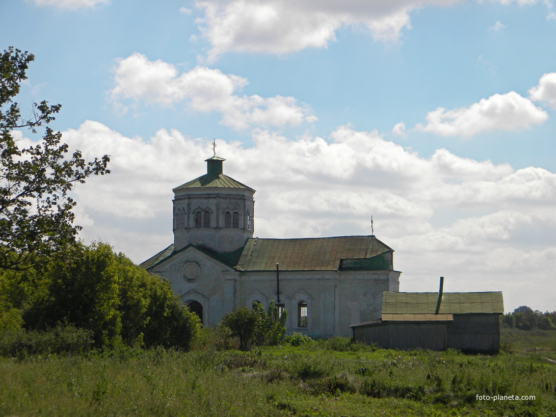 Знаменский храм в селе Колодное