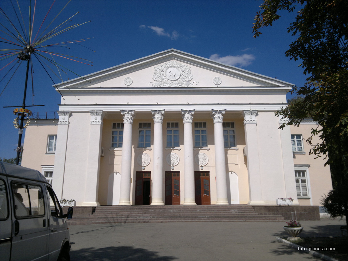 Каменоломни. Дом культуры.