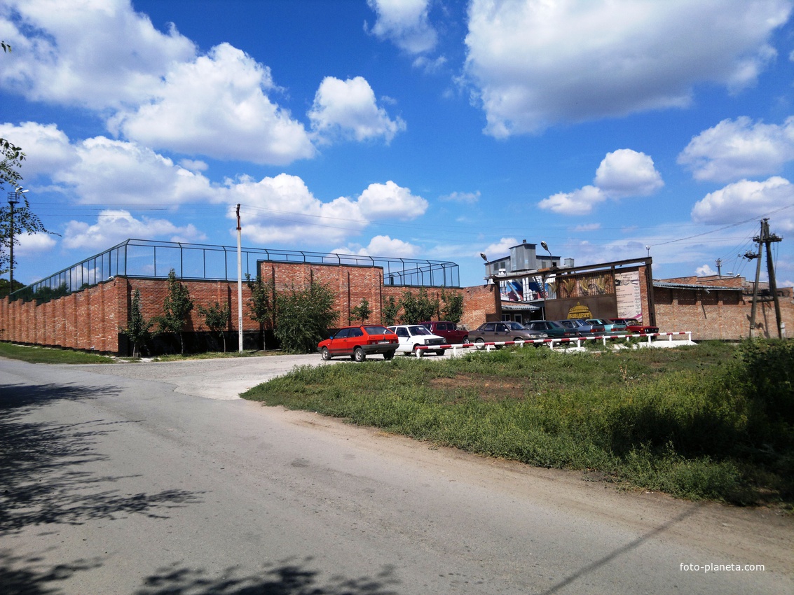 Каменоломни. Мукомольный комбинат Кундрат.