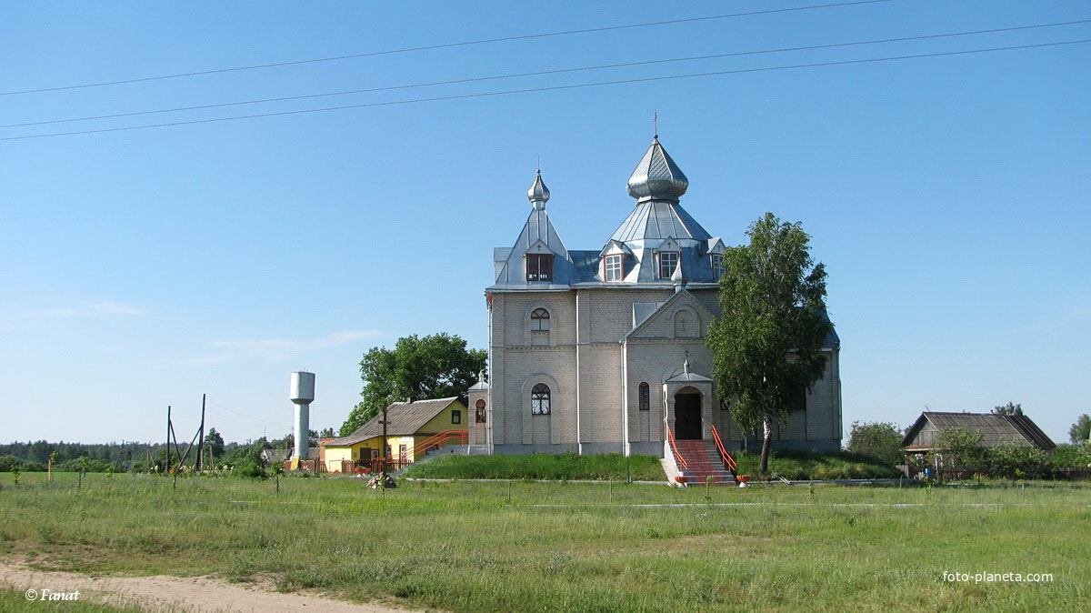 Свято-Успенская церковь