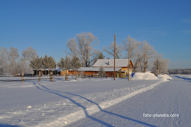 Деревенский дом.
