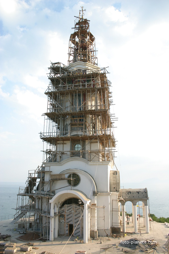 Строительство храма (2006 год)
