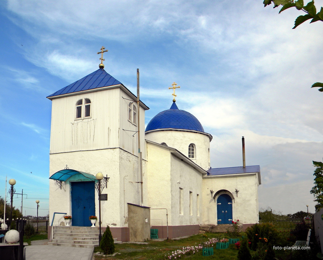 Храм Рождества Пресвятой Богородицы в селе Ивановка