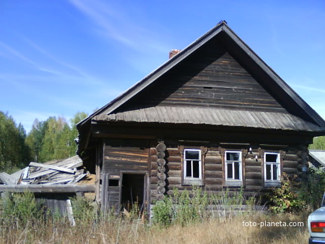 Дом в деревне Кугай