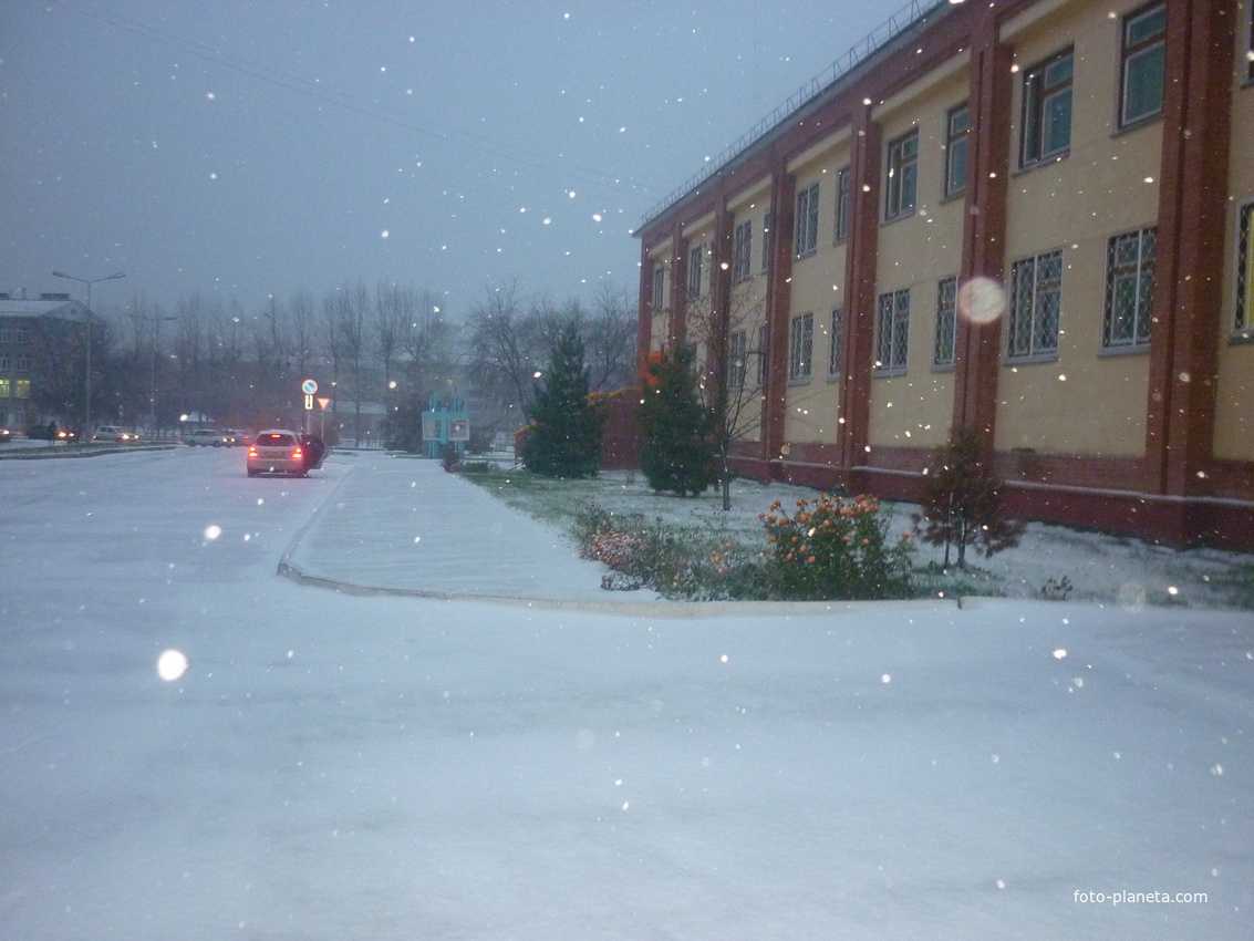 первый снег 11.10.2012 г.