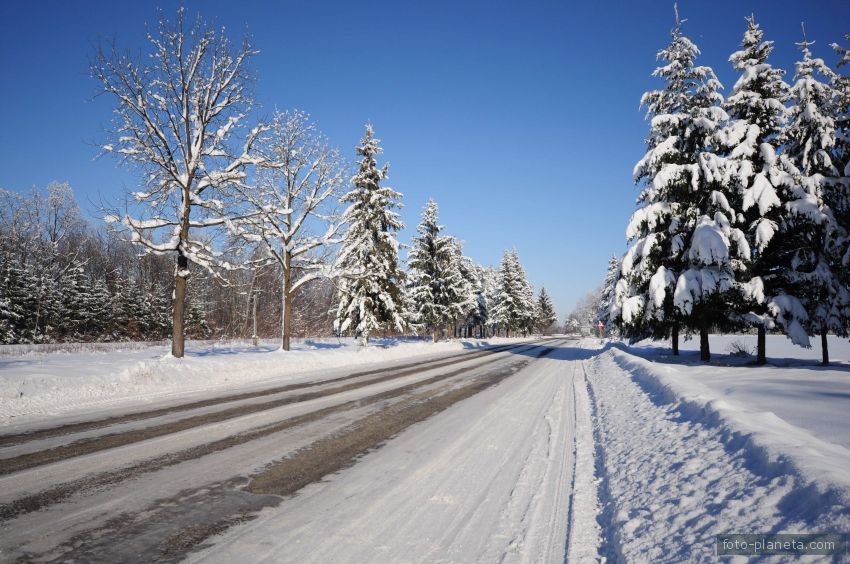 Зимова дорога в село Лукавці