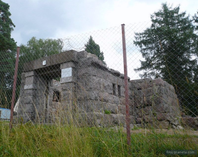 Огоньки, бывший монастырь в Линтула