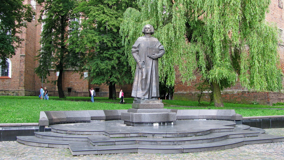 Памятник Юрию Дрогобычу