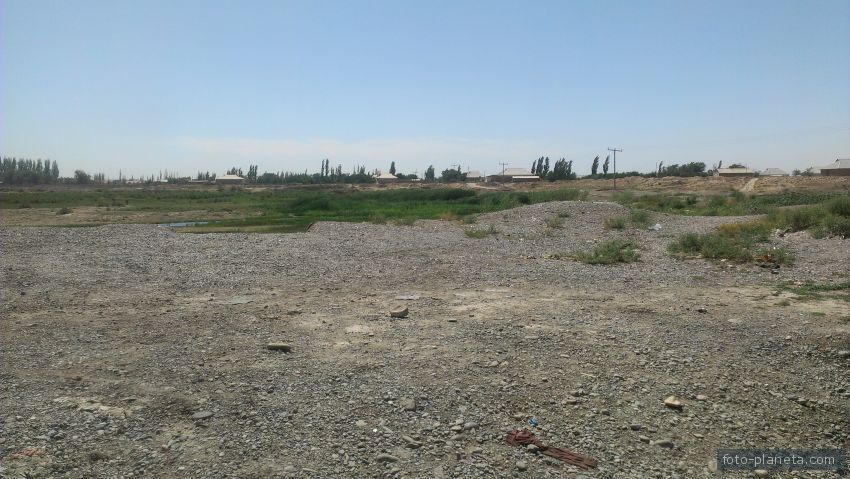 вид со стороны речки Карачик