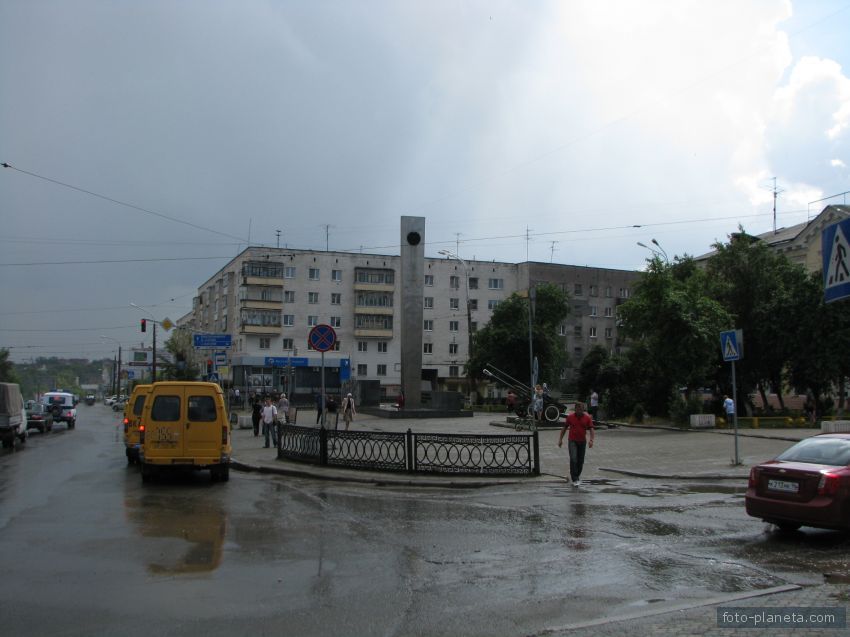 Памятник ВОВ на ул. Фрунзе