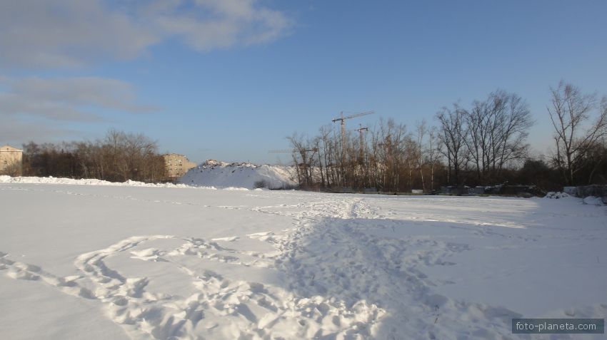 Место будущей высотки