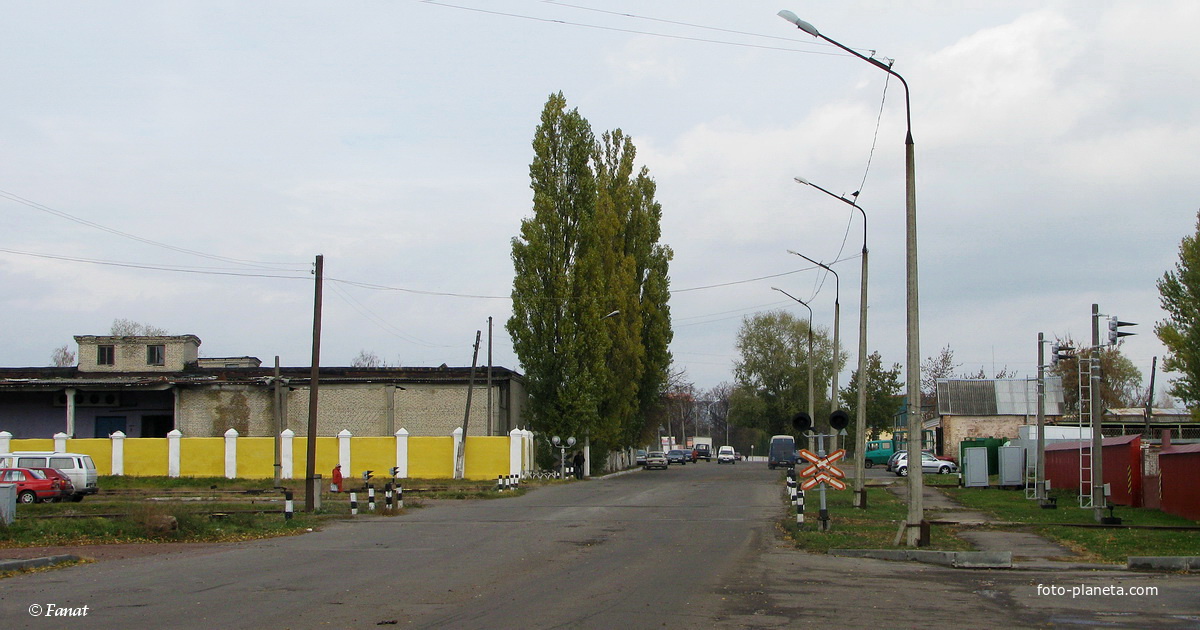 Переезд по ул. Шилова, промышленная станция Прудок